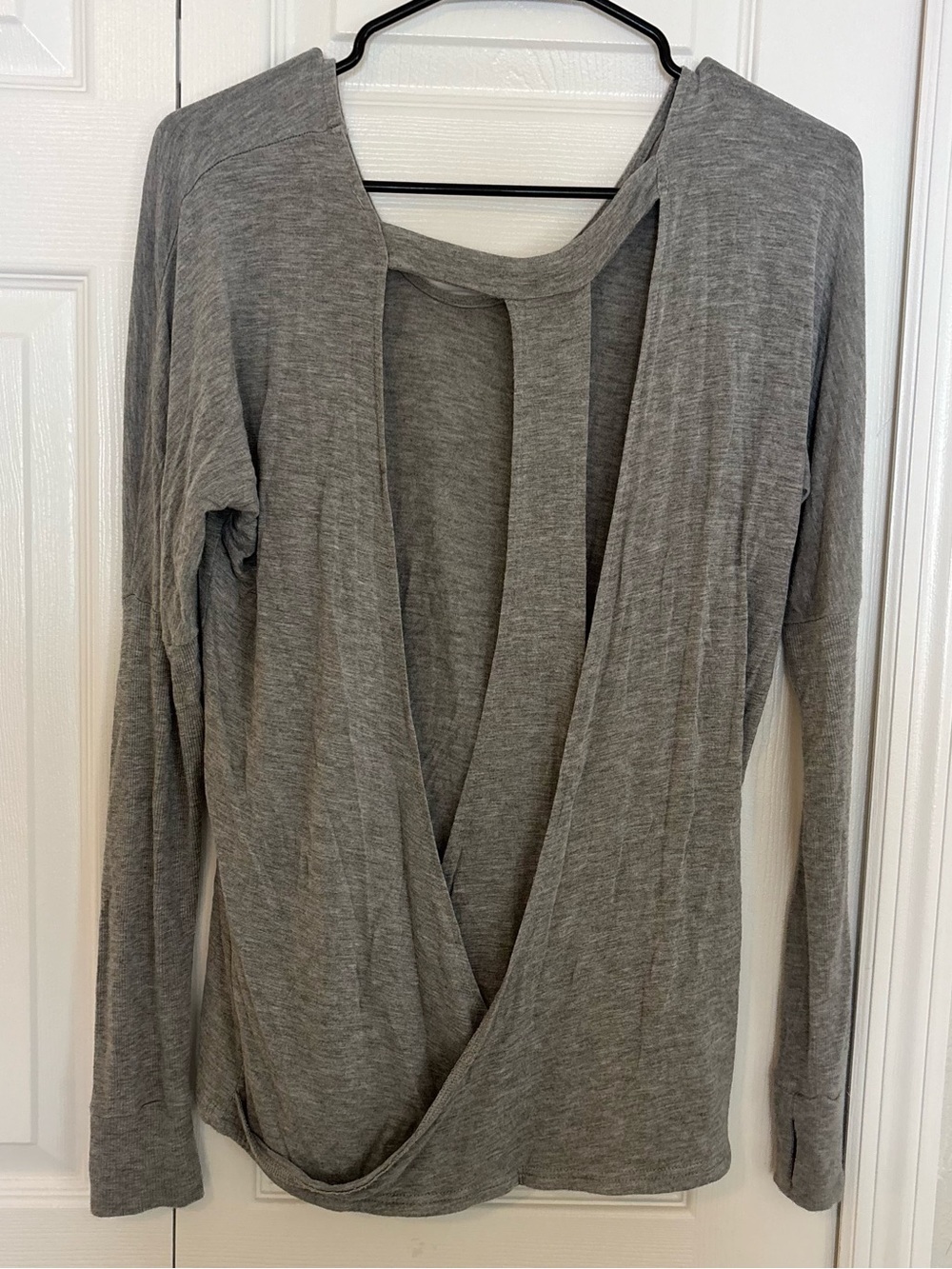 Gray Open-back Women’s Long-Sleeve Top